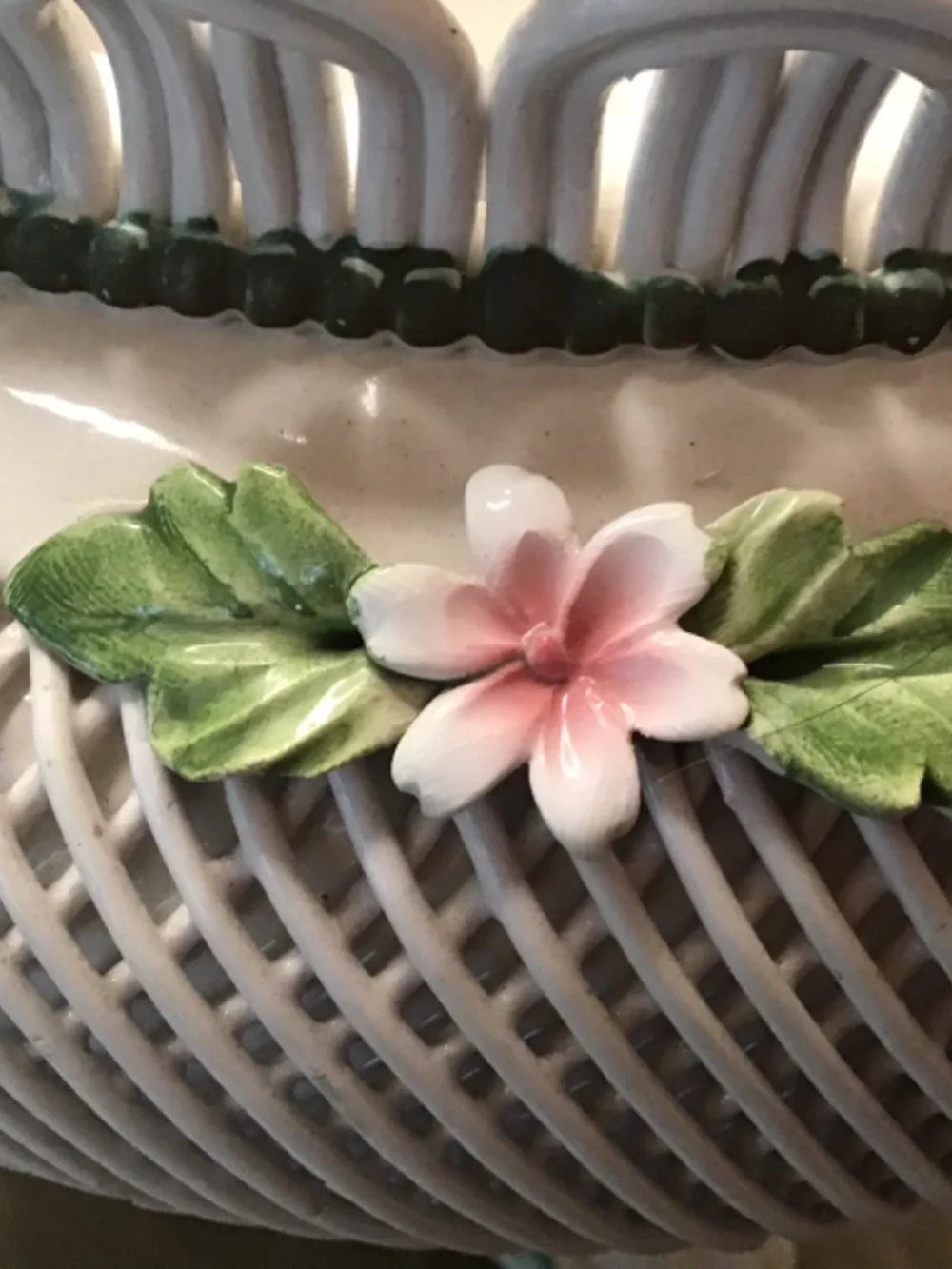 Vintage Capodimonte 70’s Ceramic Pedestal Centerpiece Bowl. 10” H